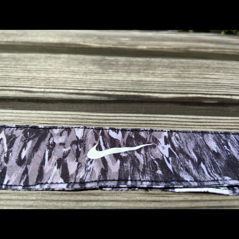 Nike headband